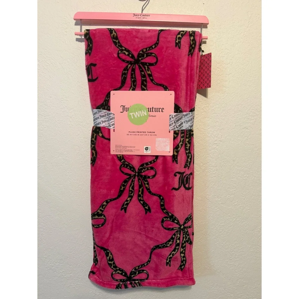 Juicy Couture Pink Leopard Bow Plush Printed Throw Blanket 50x60 Twin NWT
